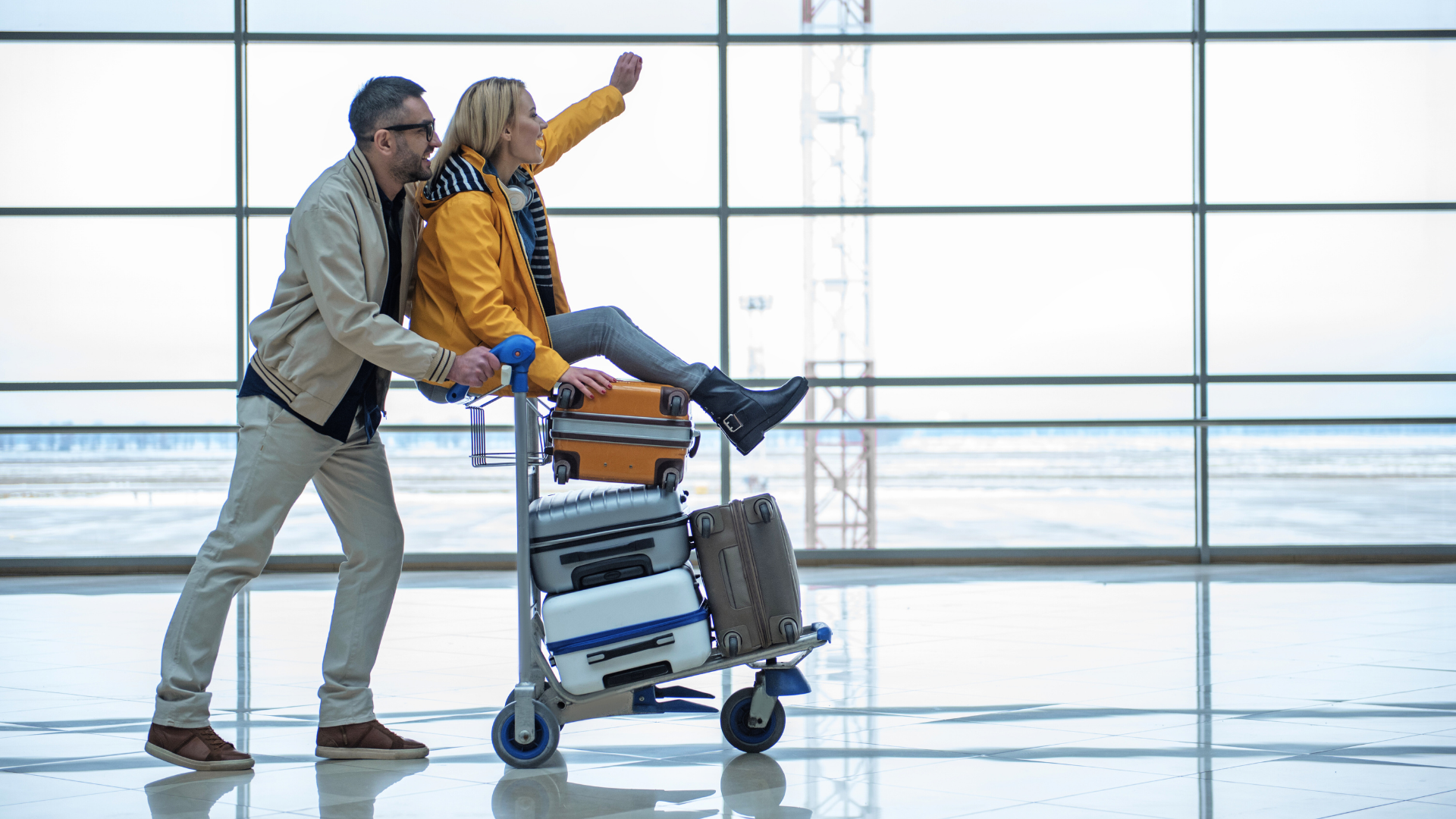 1920 x 1080 - Airport Summer Scratch_5