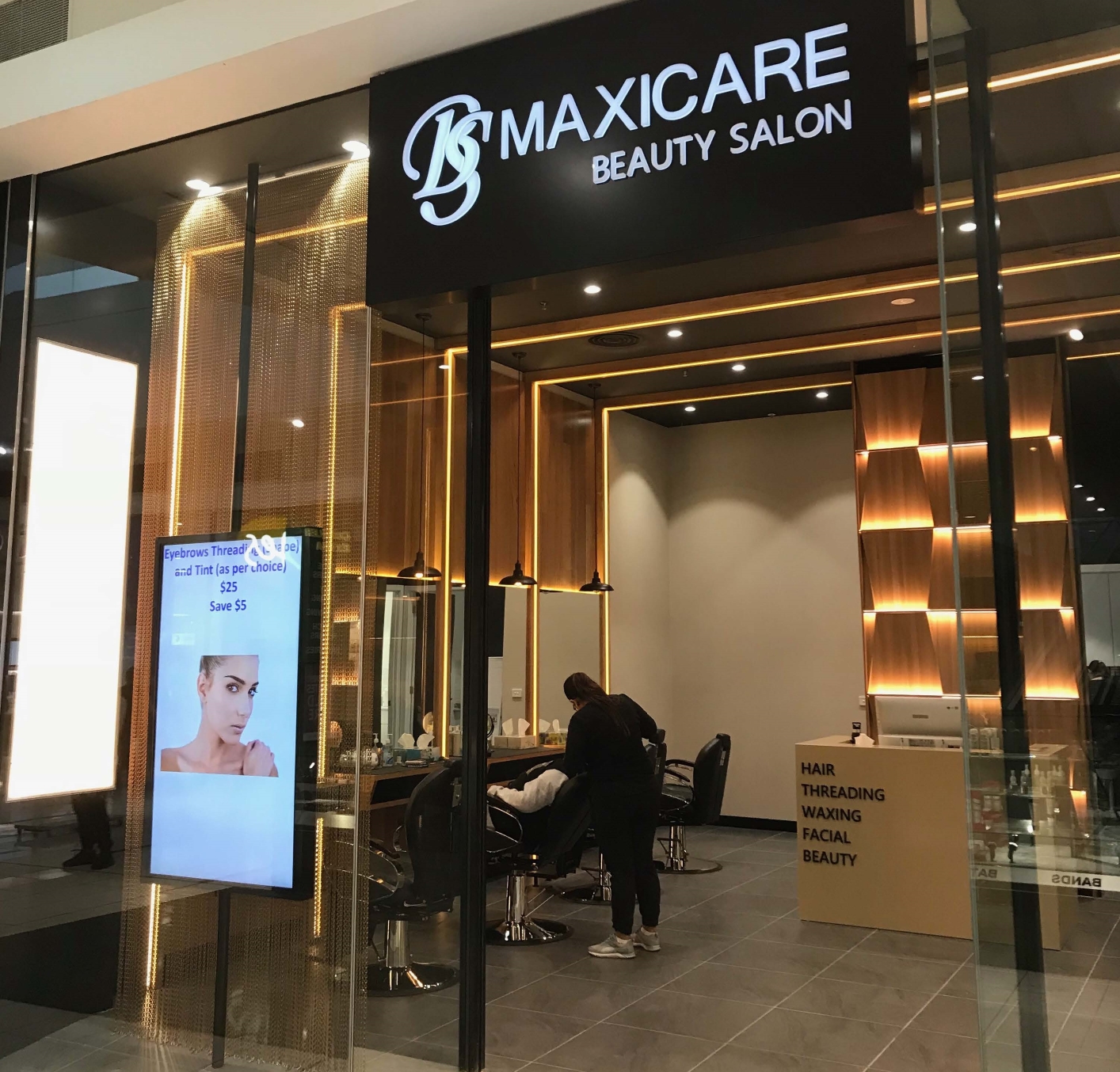 Maxicare Beauty Salon Hero 1414 x 1354