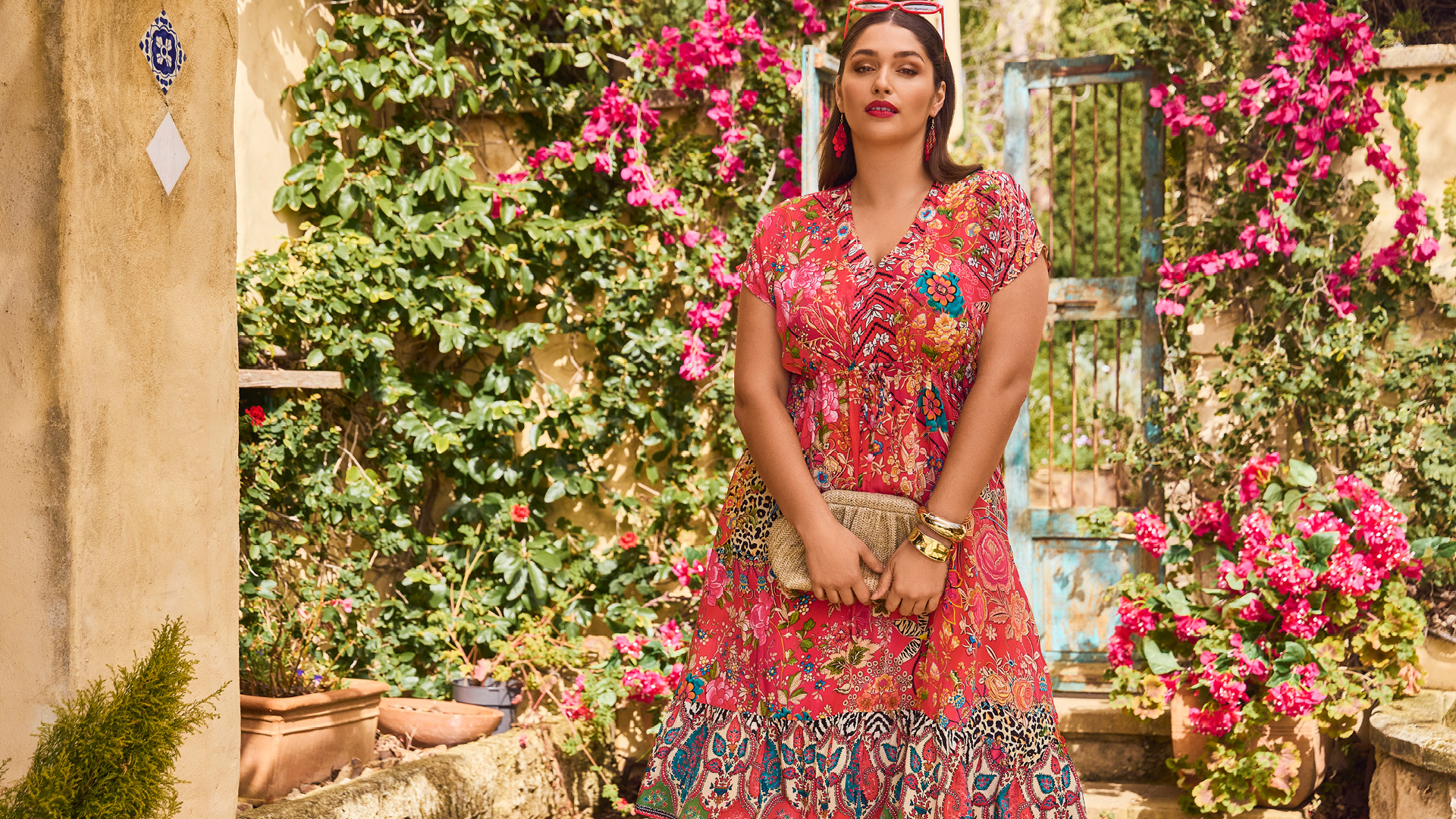 22145STFashion FrenzyShoppingCentreWebV1FA_3