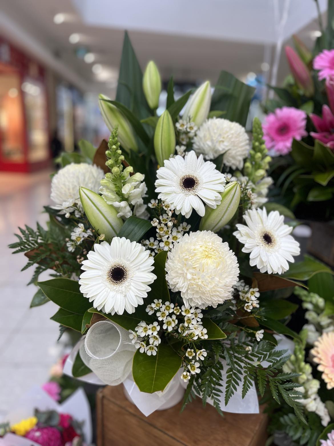 received1254107591937394_1